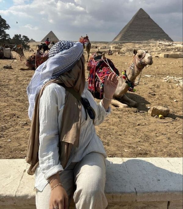 One hour camel ride in the archaeological area - Image 9